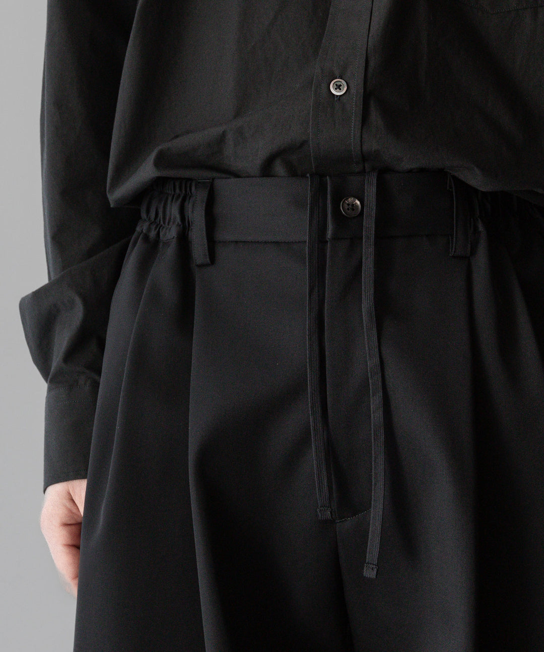 ssstein stein(シュタイン)の24SSコレクションWIDE EASY SHORT TROUSERSのBLACK 公式通販サイトsession福岡セレクトショップ