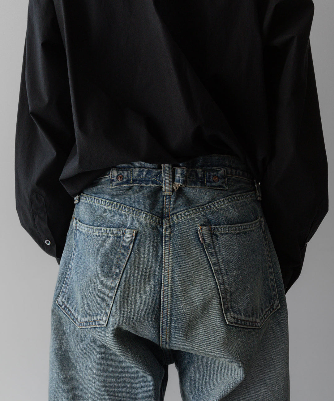 INTÉRIM - インテリムのVINTAGE WASHED "1937XX" SHUTTLE DENIM TROUSERSのSHABBYの公式通販サイトsession福岡セレクトショップ
