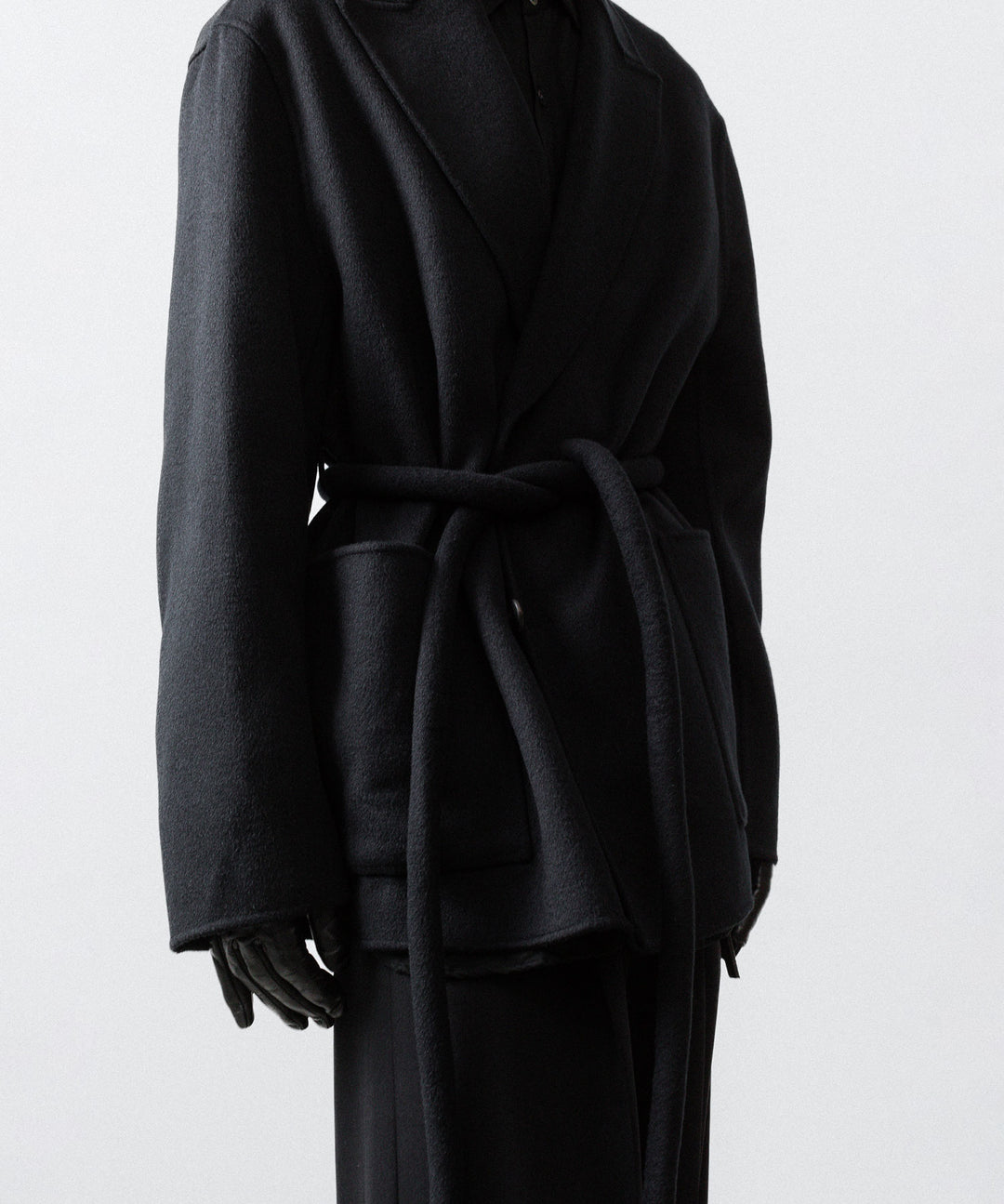 ssstein(シュタイン)のWOOL/CASHMERE REVERSIBLE PEAK LAPEL JACKET - BLACK × BLACKの公式通販サイトsession福岡セレクトショップ