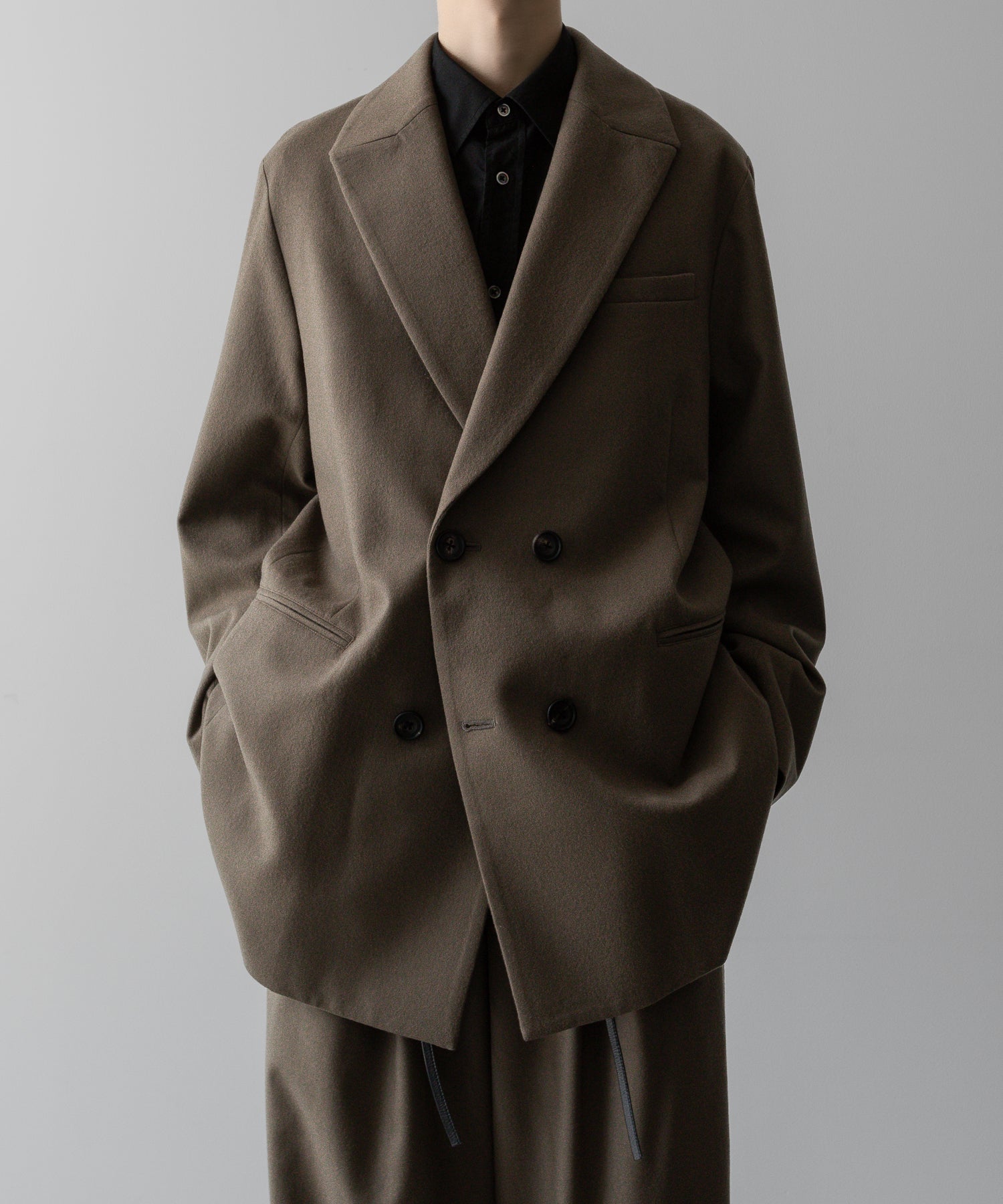 ssstein(シュタイン)の24AWコレクション OVERSIZED PEAK LAPEL JACKET - DARK BEIGE 公式通販サイトsession福岡セレクトショップ