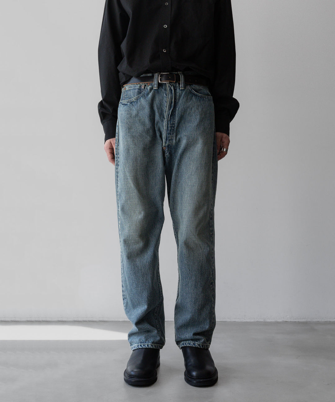 INTÉRIM - インテリムのVINTAGE WASHED "1937XX" SHUTTLE DENIM TROUSERSのSHABBYの公式通販サイトsession福岡セレクトショップ