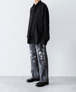 画像をギャラリービューアに読み込む, INTÉRIM - インテリムのMILK PAINT USED BLACK DENIM 2-TUCK STRAIGHT SLACKS - PU.BLACK公式通販サイトsession福岡セレクトショップ
