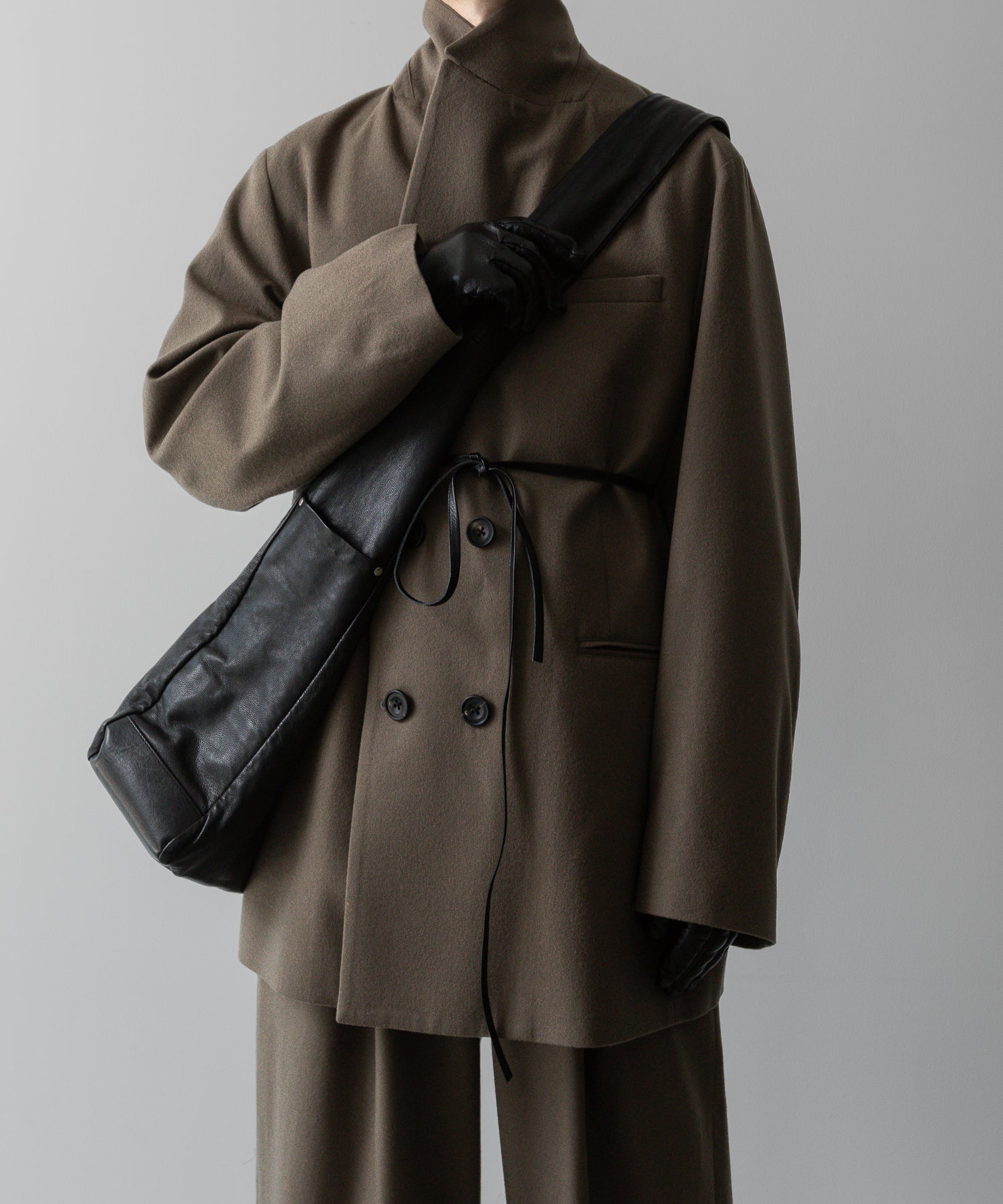 ssstein(シュタイン)の24AWコレクション OVERSIZED PEAK LAPEL JACKET - DARK BEIGE 公式通販サイトsession福岡セレクトショップ