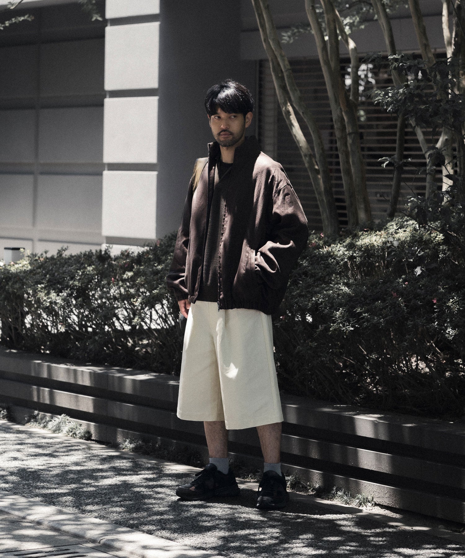 ssstein / シュタイン】LIGHT LINEN SHIRRED LIGHT ZIP JACKET - BROWN