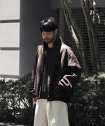 画像をギャラリービューアに読み込む, ssstein(シュタイン)の LIGHT LINEN SHIRRED LIGHT ZIP JACKET - BROWNの公式通販サイトsession福岡セレクトショップ
