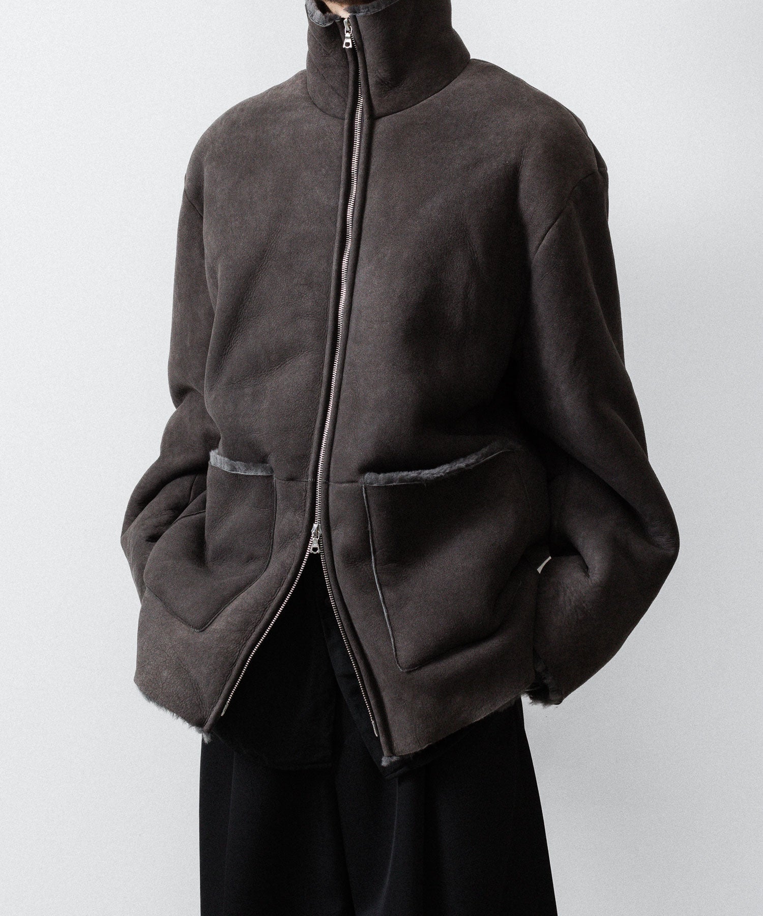 ssstein(シュタイン)のCUT-OFF MOUTON JACKET - GREY KHAKIの公式通販サイトsession福岡セレクトショップ