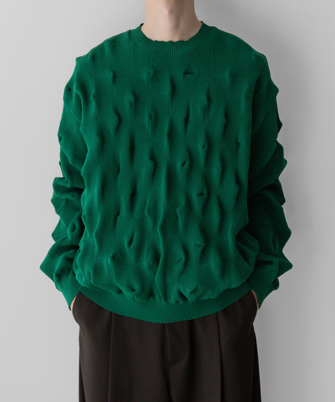 stein(シュタイン)の23AWコレクションBUMPY PATTERNED KNIT LSのGREEN