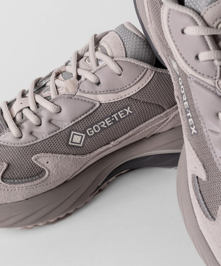 【MIZUNO】WAVE RIDER β GTX - GREY×GREY×LIGHT GREY