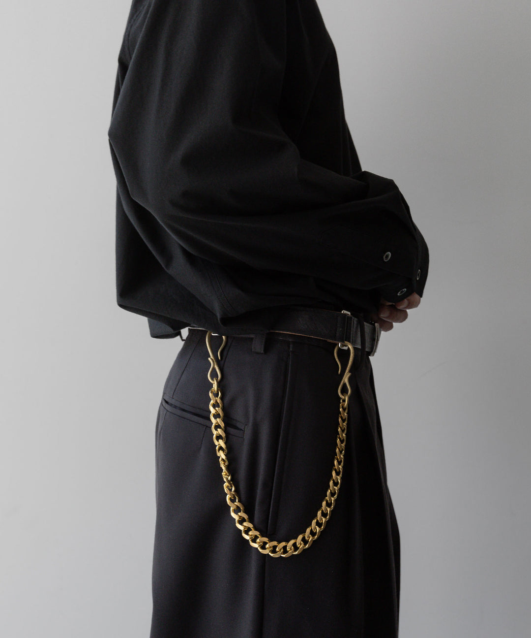 INTÉRIM - インテリムの30mm OAK BARK LEATHER DOUBLE SQUARE BELTのBLACK