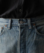 画像をギャラリービューアに読み込む, 【INTÉRIM】VINTAGE WASHED &quot;1953XX SHABBY&quot; SHUTTLE DENIM TROUSERS - NAVY
