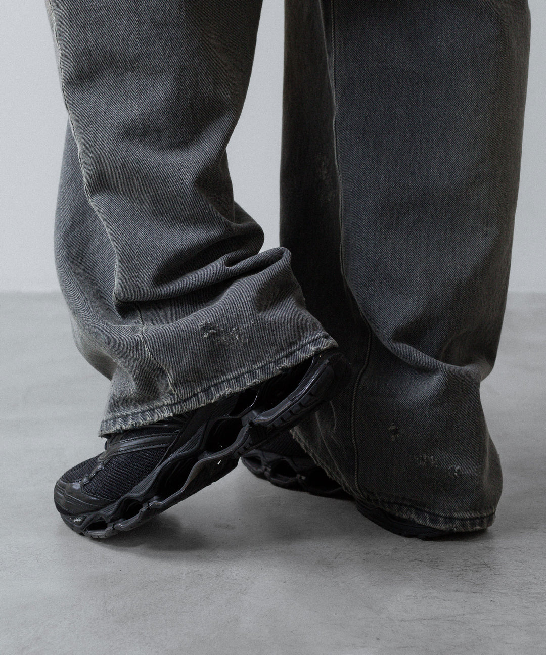 MIZUNO-ミズノのスニーカー WAVE PROPHECY LSのBLACK 公式通販サイトsession福岡セレクトショップ