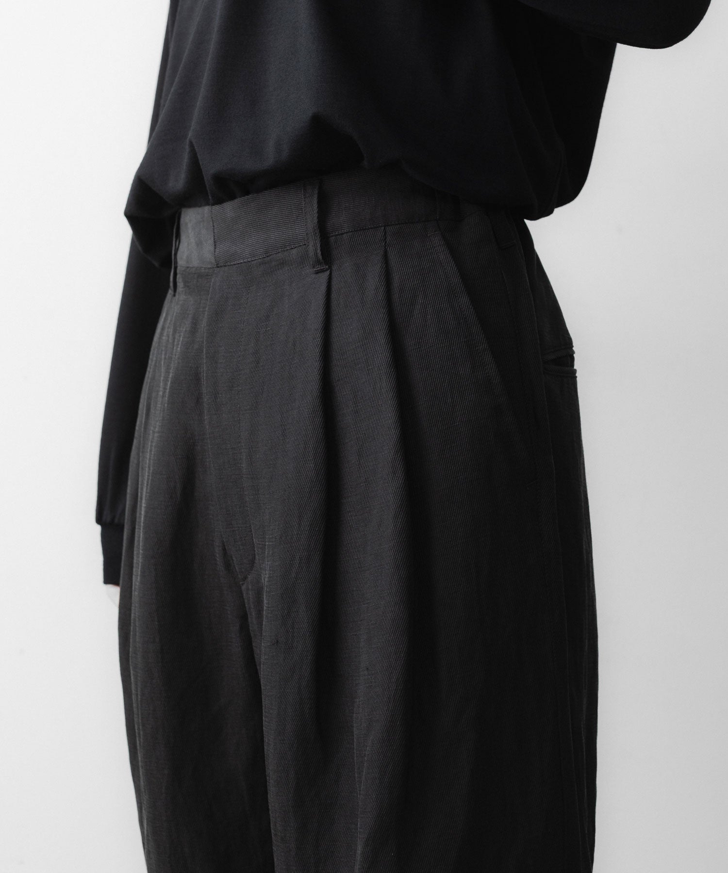 ssstein / シュタイン】SILK LINEN TWILL WIDE EASY TROUSERS - BLACK