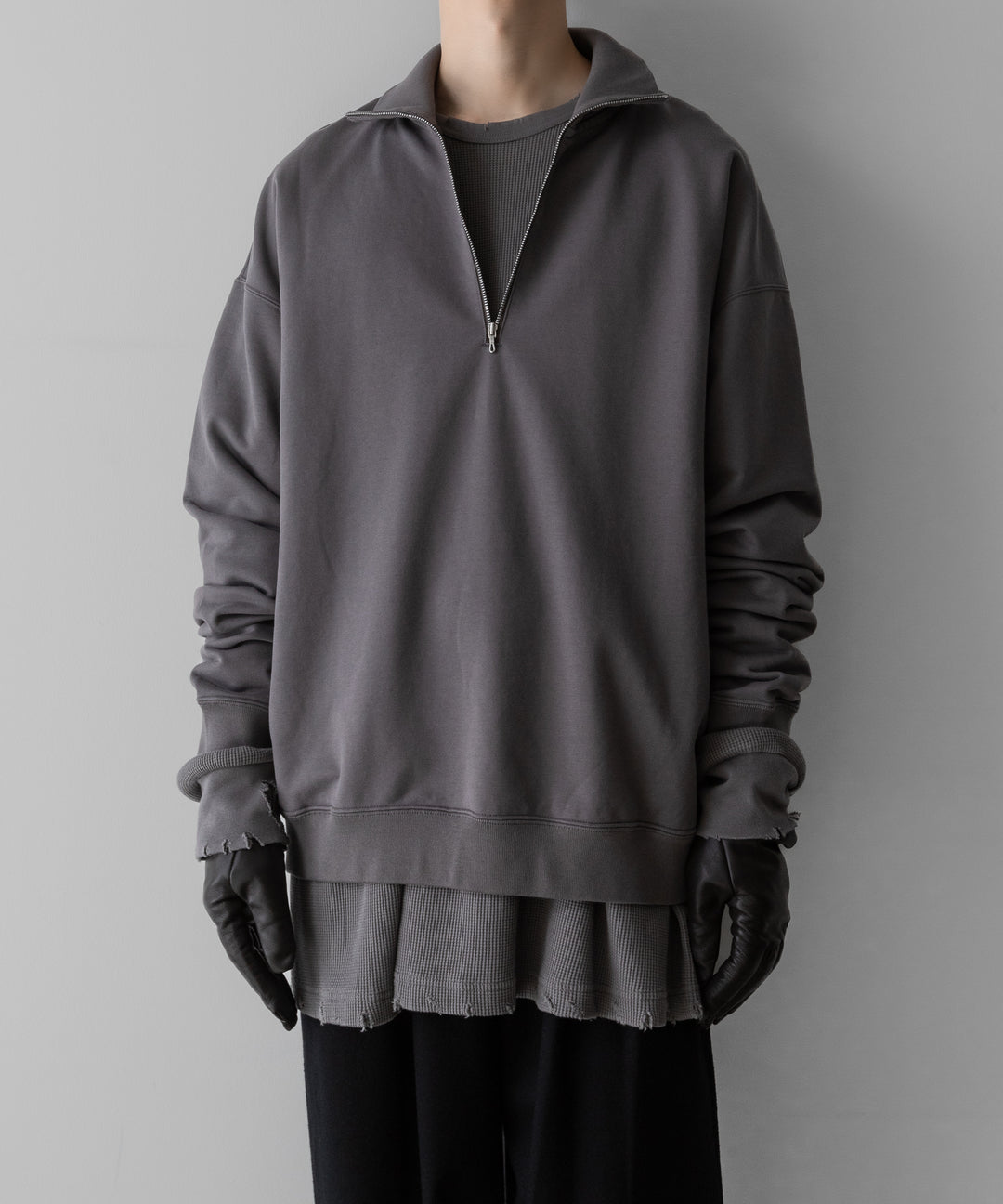 KANEMASA PHIL. カネマサフィルの36G SUPER FINE GAUGE HALF ZIP PULLOVER - CHARCOALの公式通販サイトsession福岡セレクトショップ