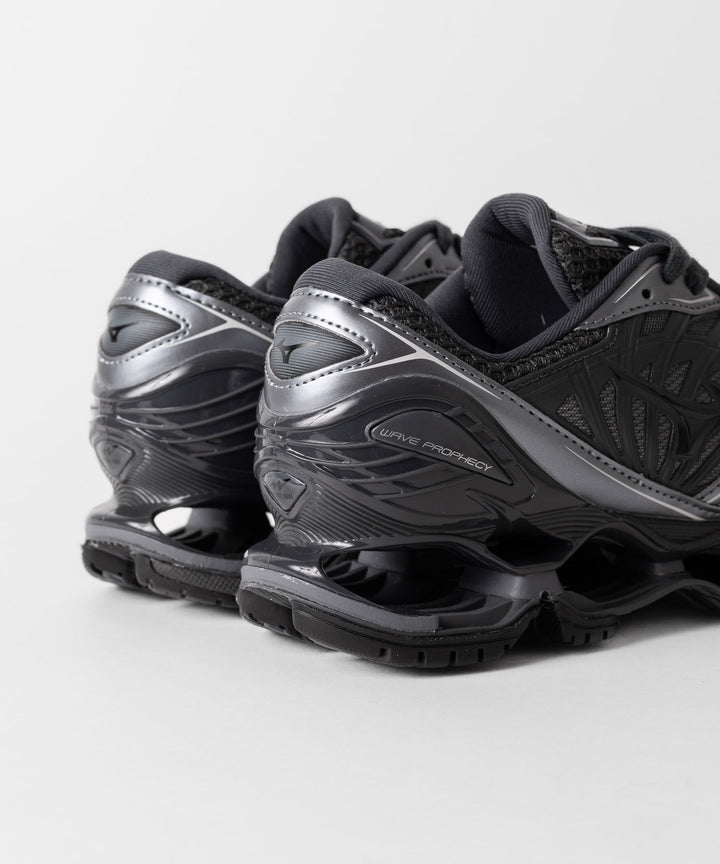 【MIZUNO】ミズノのWAVE PROPHECY LS - BLACK×BLACK×METALLIC GREY