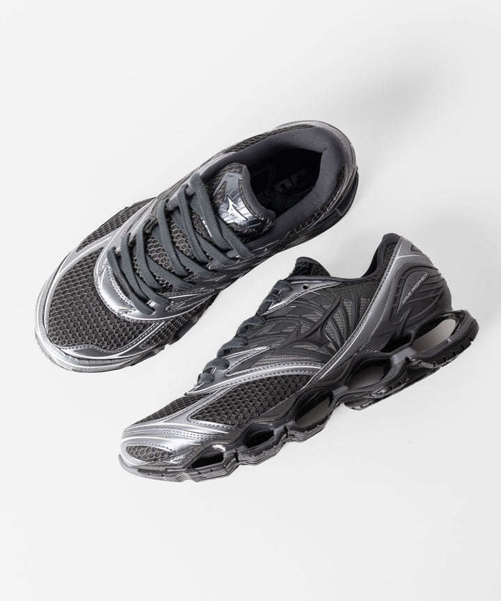 【MIZUNO】ミズノのWAVE PROPHECY LS - BLACK×BLACK×METALLIC GREY