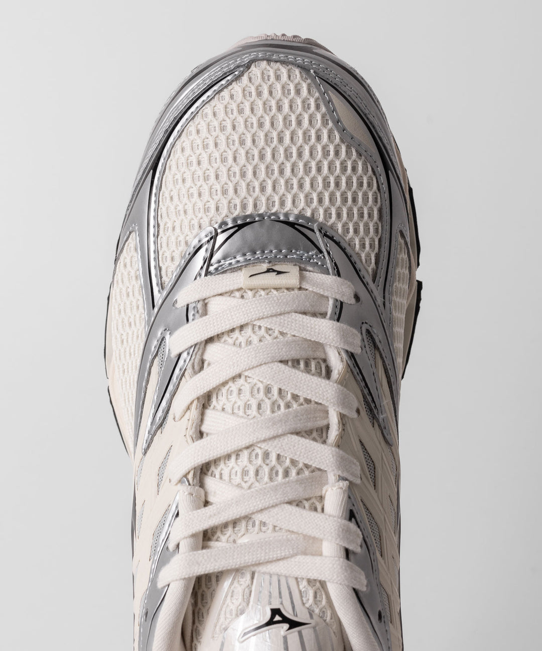 【MIZUNO】WAVE PROPHECY LS - OFF WHITE×BLACK×SILVER