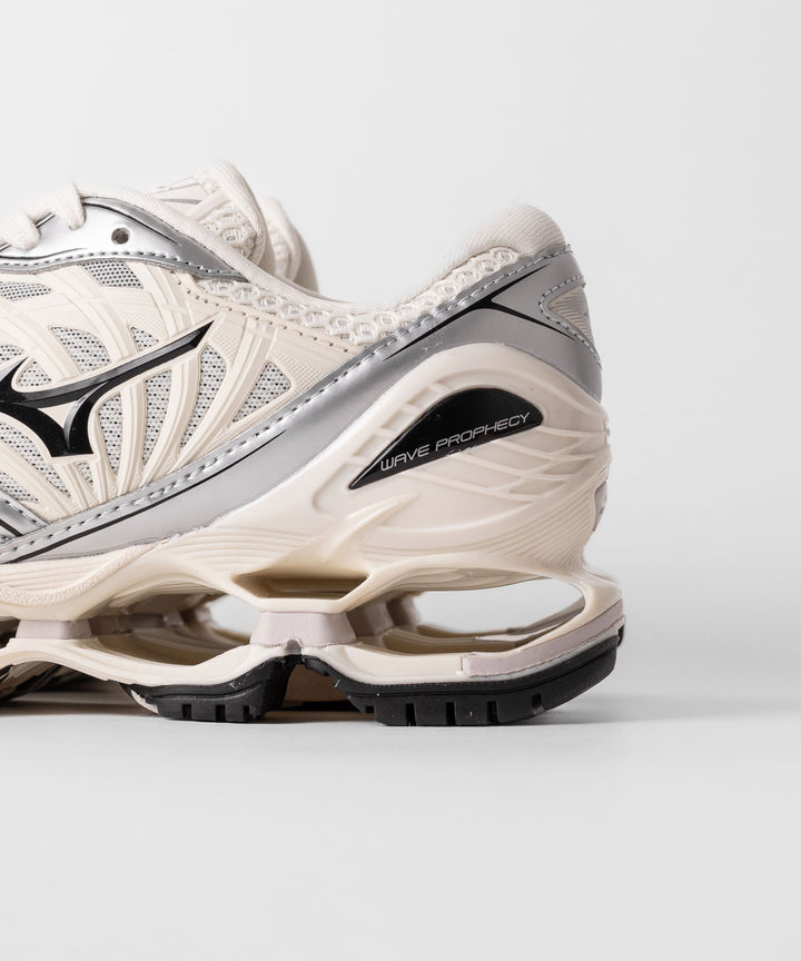 【MIZUNO】WAVE PROPHECY LS - OFF WHITE×BLACK×SILVER