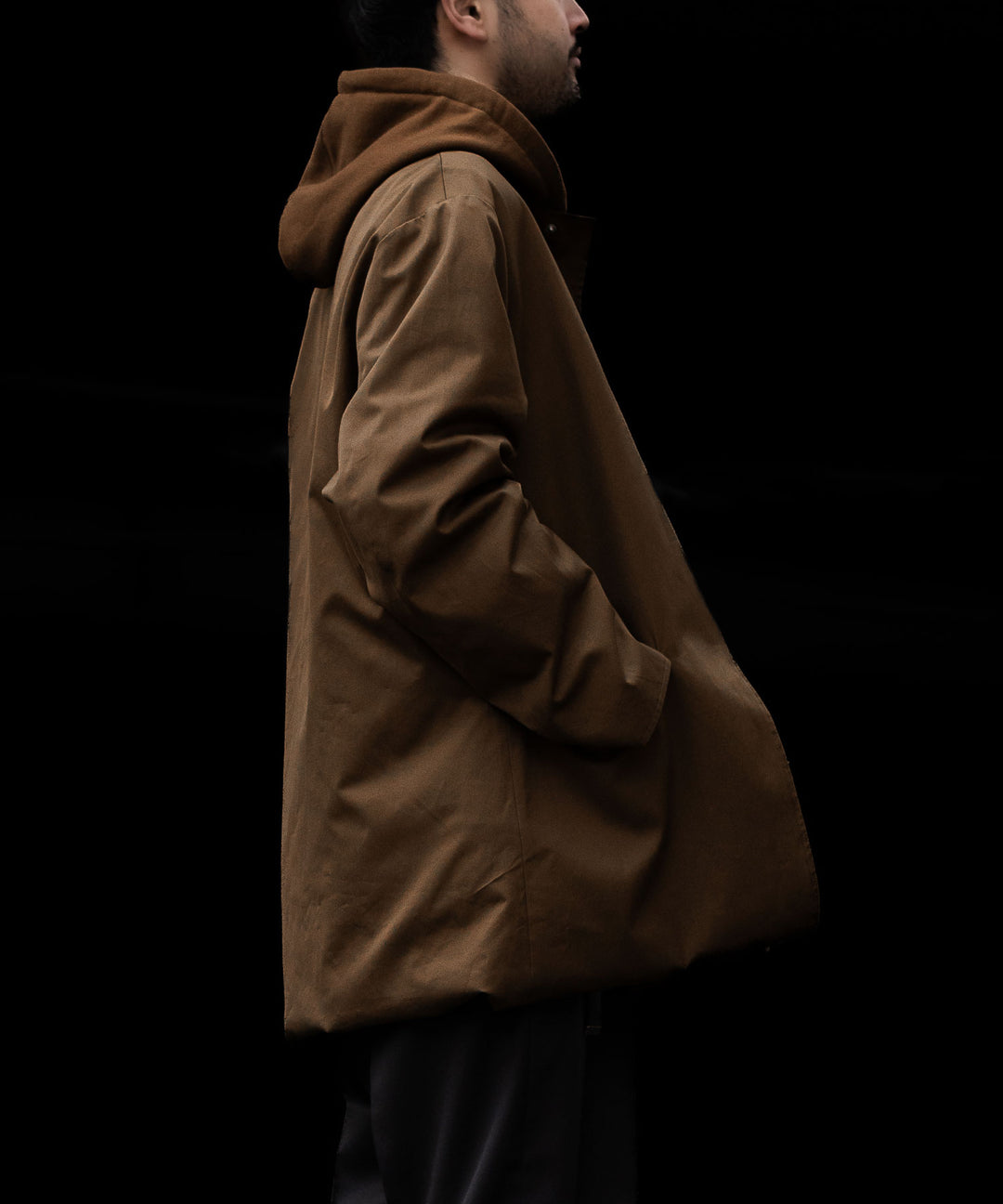 stein(シュタイン)の24SSコレクションCOTTON TWILL LAYERED JACKETの CAMEL