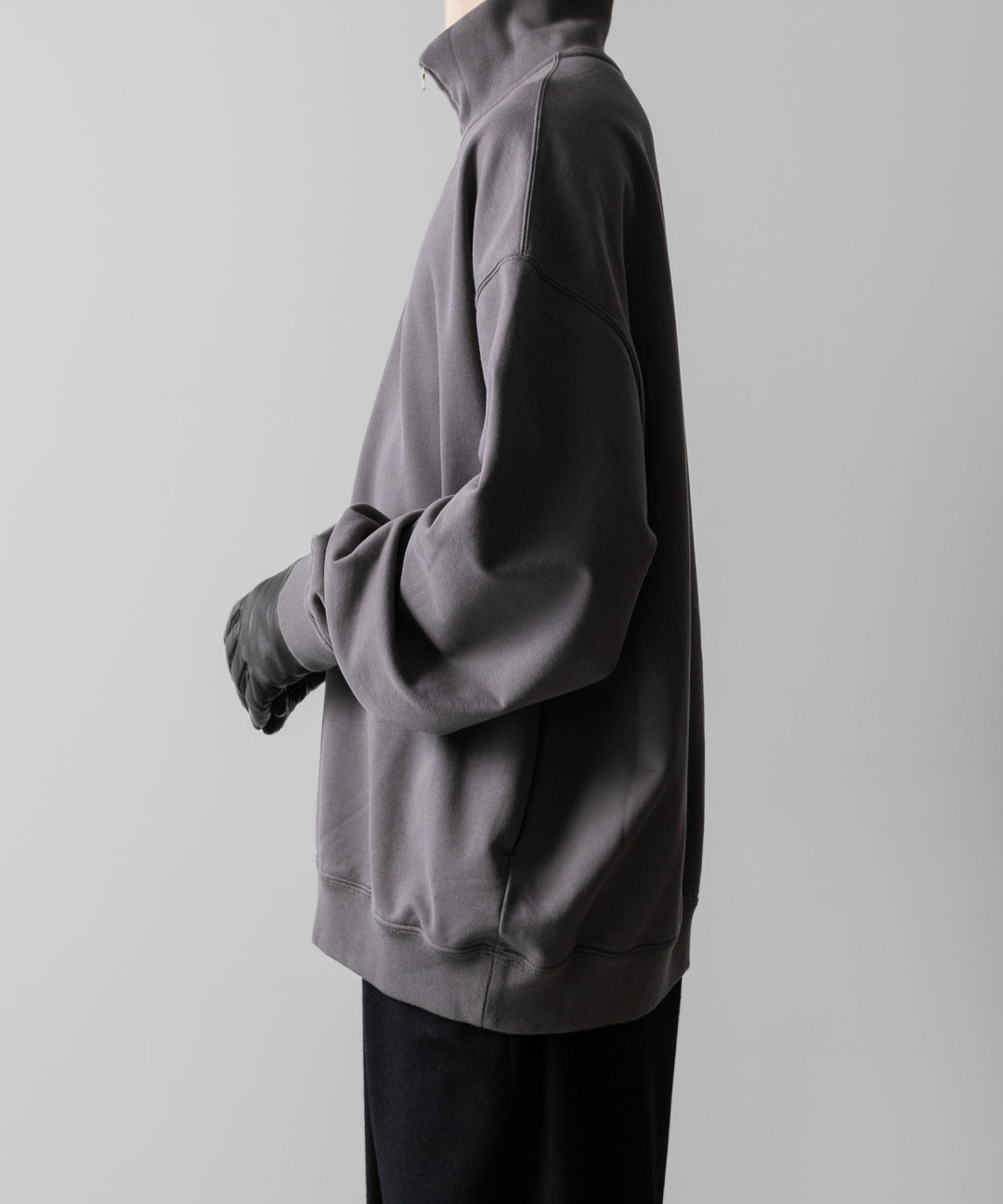 KANEMASA PHIL. カネマサフィルの36G SUPER FINE GAUGE HALF ZIP PULLOVER - CHARCOALの公式通販サイトsession福岡セレクトショップ