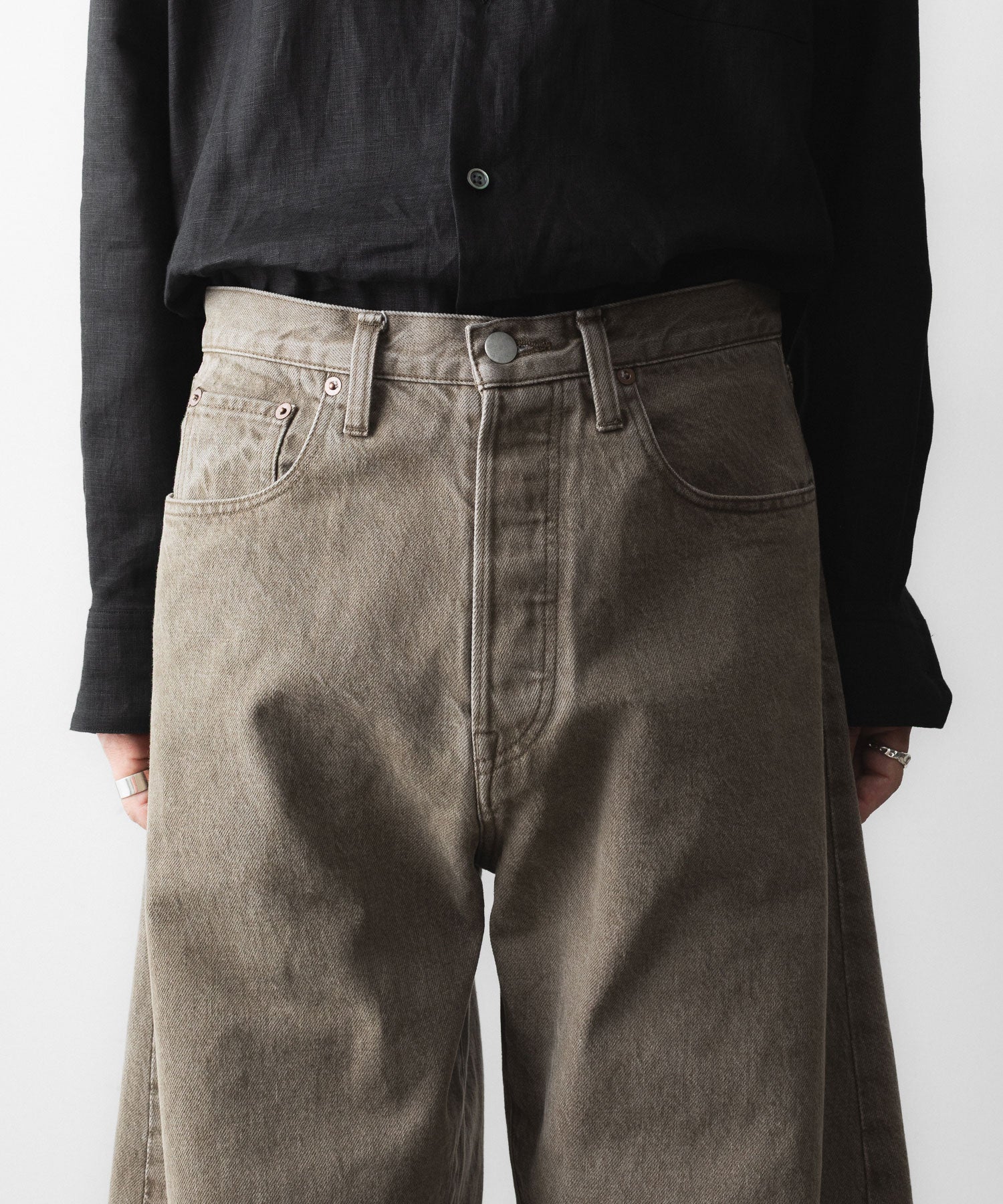 ssstein / シュタイン】DEFORMATION WIDE COLOR DENIM PANTS - KHAKI