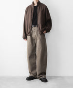 画像をギャラリービューアに読み込む, ssstein(シュタイン)の DEFORMATION WIDE COLOR DENIM PANTS - KHAKIの公式通販サイトsession福岡セレクトショップ

