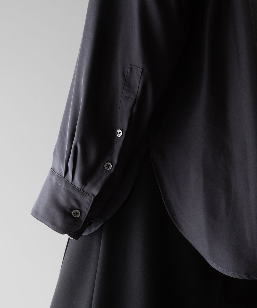 【stein】ssstein シュタインのOVERSIZED CUPRO LS SHIRTのCHARCOAL 公式通販サイトsession福岡セレクトショップ