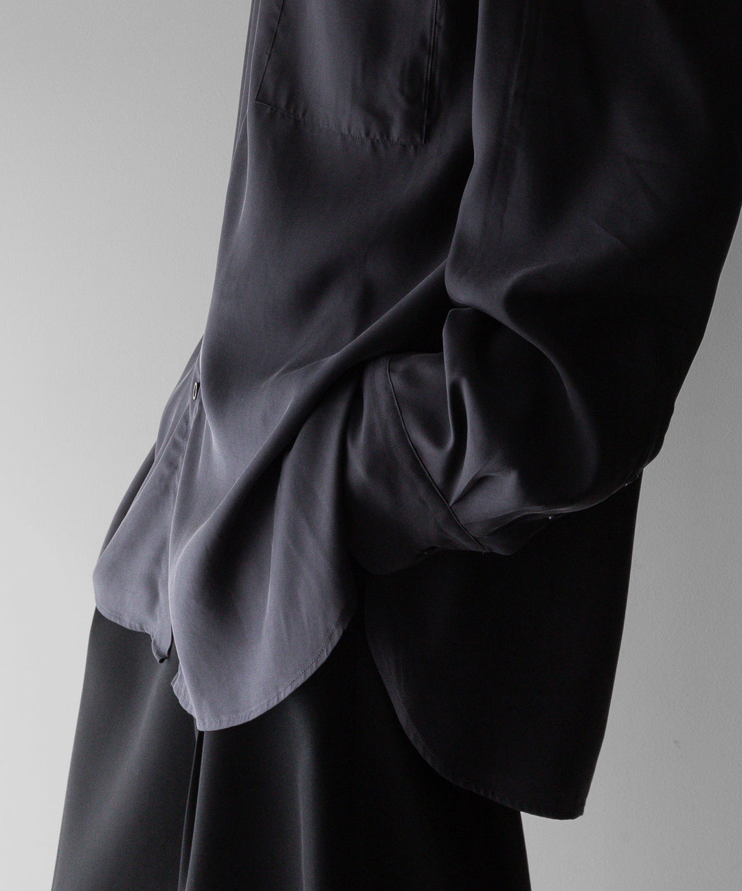 【stein】ssstein シュタインのOVERSIZED CUPRO LS SHIRTのCHARCOAL 公式通販サイトsession福岡セレクトショップ