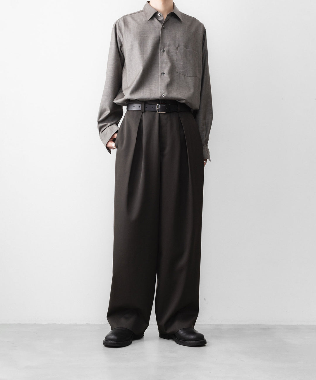 ssstein(シュタイン)のEASY WIDE TROUSERS - GREY KHAKIの公式通販サイトsession福岡セレクトショップ