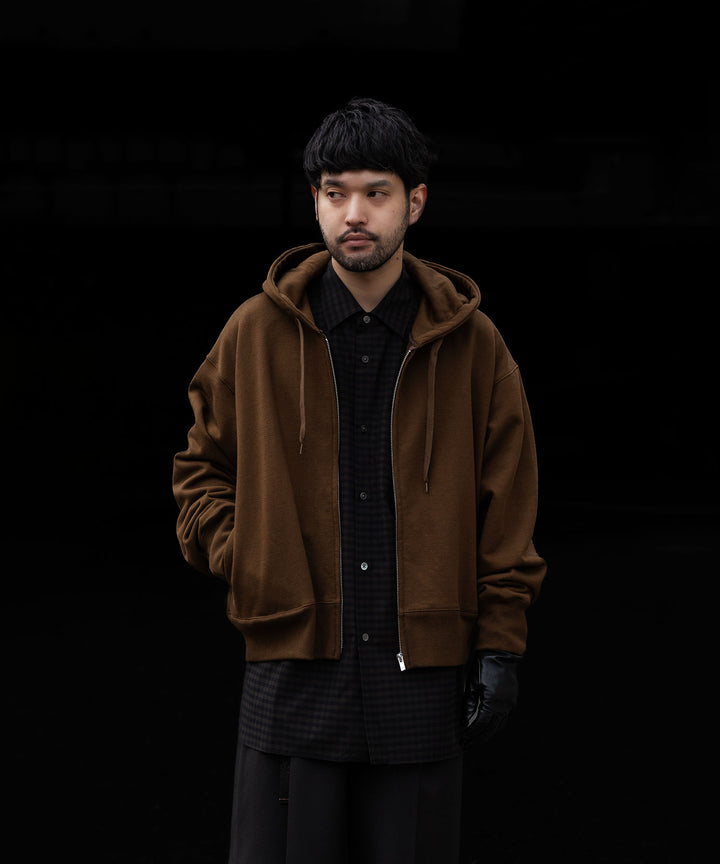 stein(シュタイン)の24SSコレクションUNTWISTED YARN SWEAT ZIP UP HOODYのKHAKI BROWN