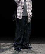画像をギャラリービューアに読み込む, VEIN-ヴェインのCOTTON MOLESKIN 3D FILED TROUSERS のBLACK公式通販サイト　session福岡セレクトショップ
