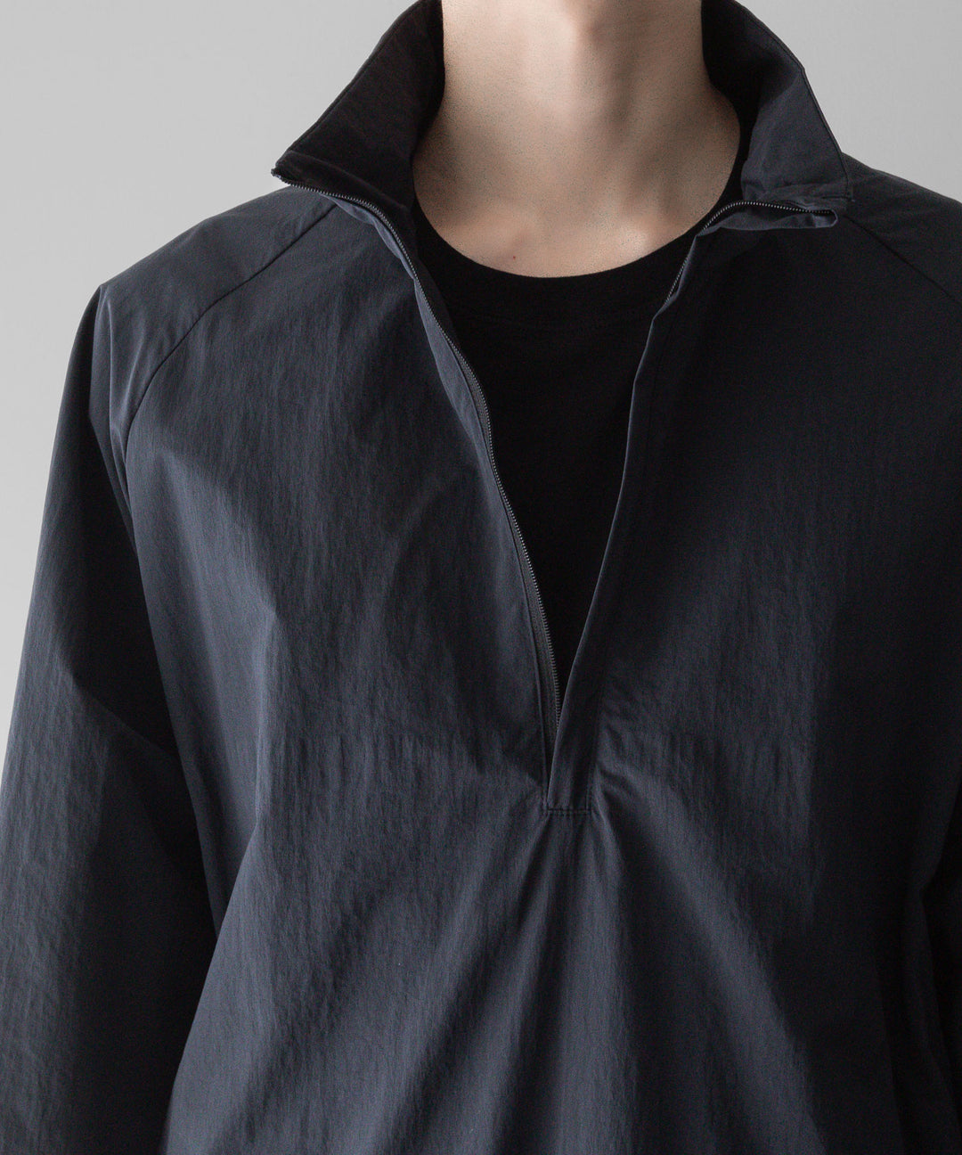 【stein】ssstein シュタインのWINDPROOF NYLON HALF ZIP PULLOVERのBLACK 公式通販サイトsession福岡セレクトショップ