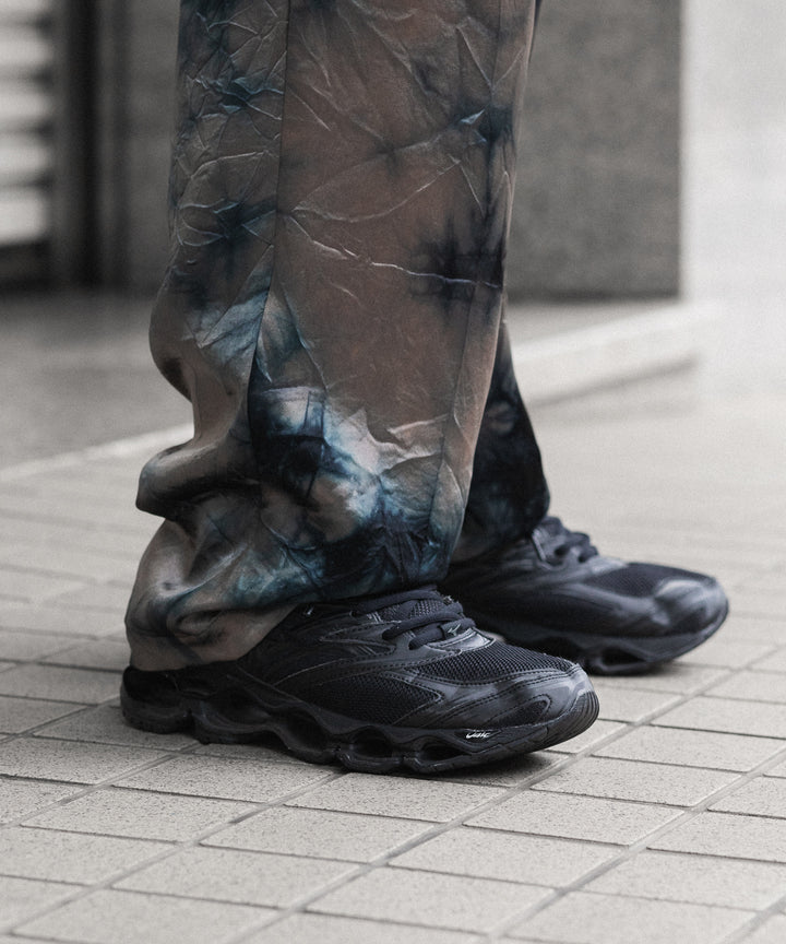 MIZUNO-ミズノのスニーカー WAVE PROPHECY LSのBLACK 公式通販サイトsession福岡セレクトショップ