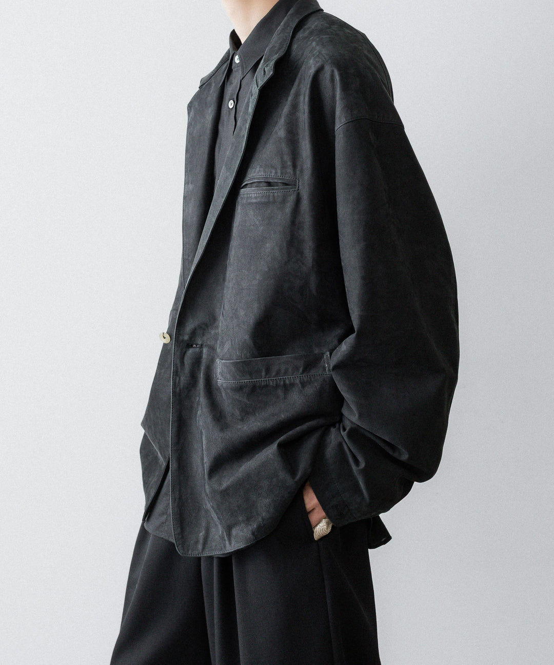 【phebus】COW NUBUCK JACKET - CHARCOAL
