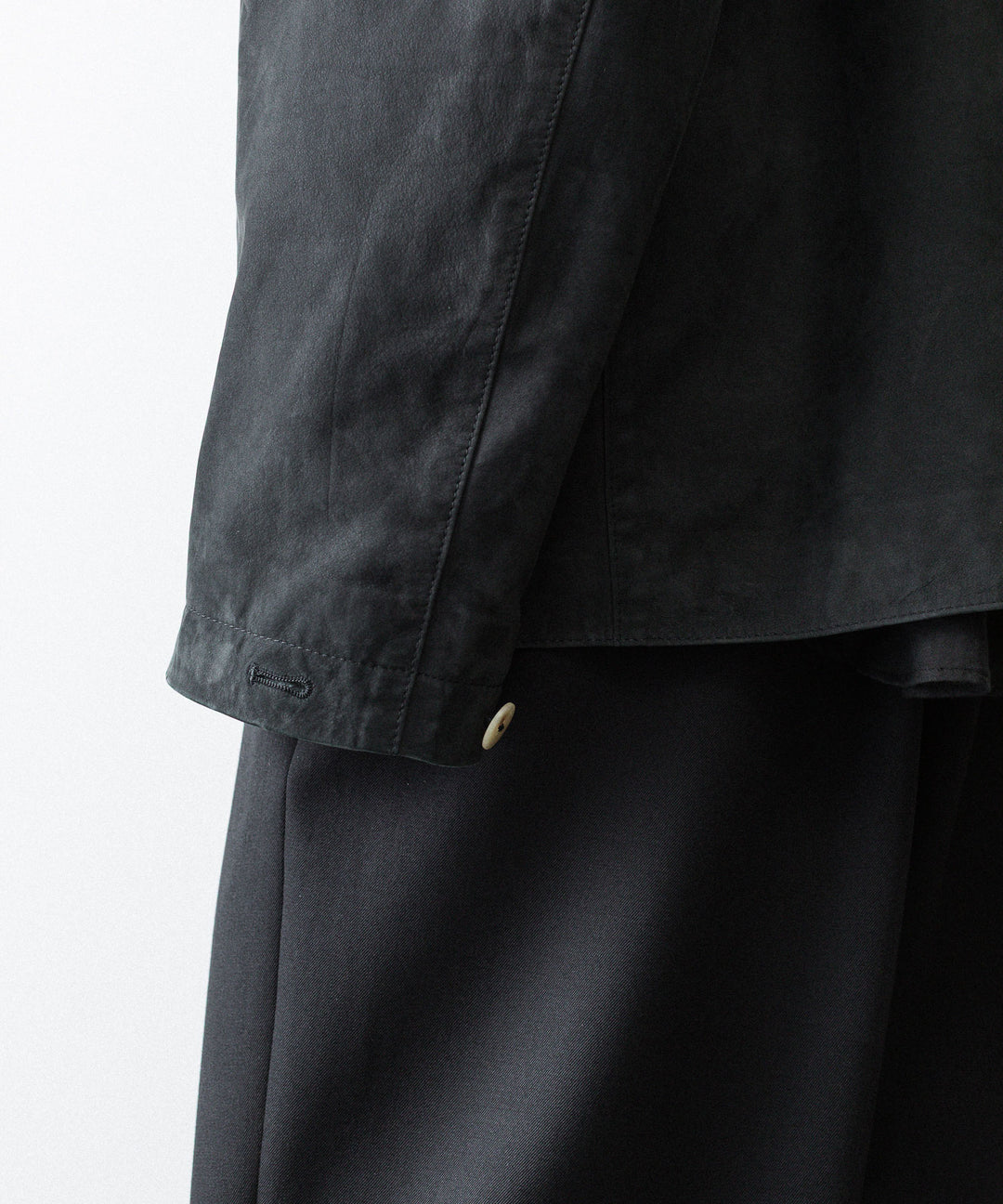 【phebus】COW NUBUCK JACKET - CHARCOAL