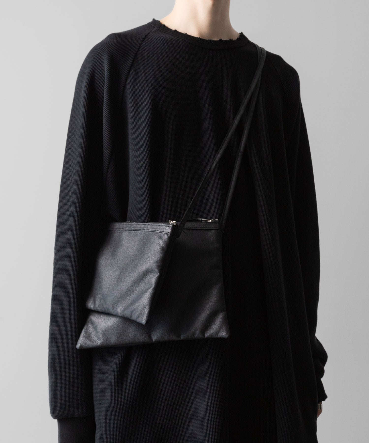 【KaILI】  SATELLITE POUCH S - BLACK