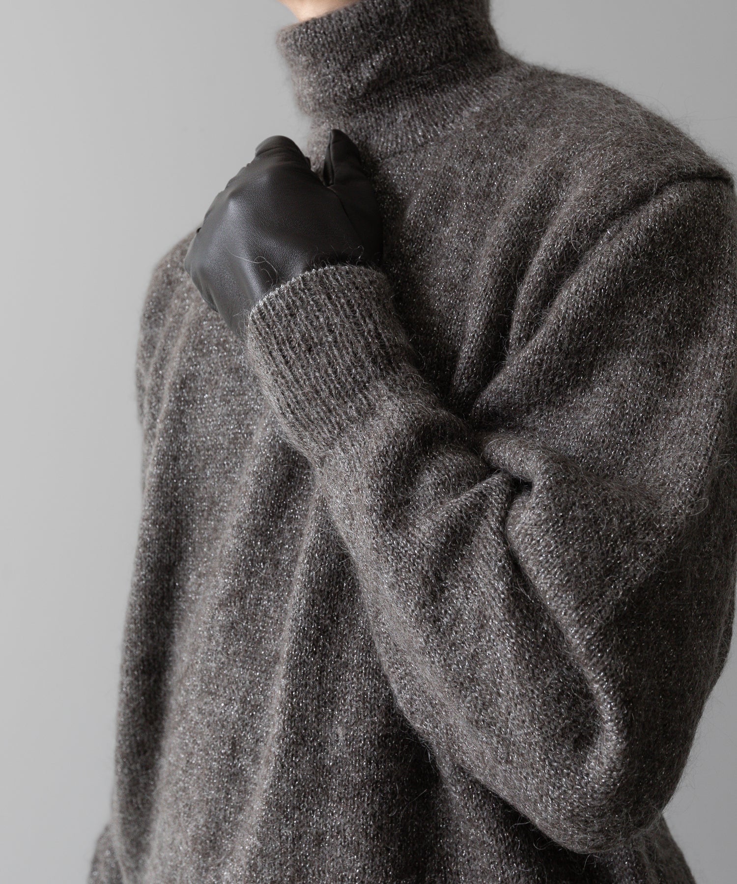 ssstein(シュタイン)の24AWコレクション MOHAIR GLITTER KNIT TURTLE NECK LS - GREIGE 公式通販サイトsession福岡セレクトショップ