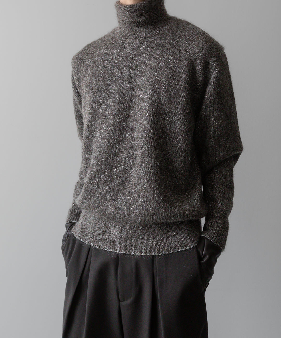 ssstein(シュタイン)の24AWコレクション MOHAIR GLITTER KNIT TURTLE NECK LS - GREIGE 公式通販サイトsession福岡セレクトショップ