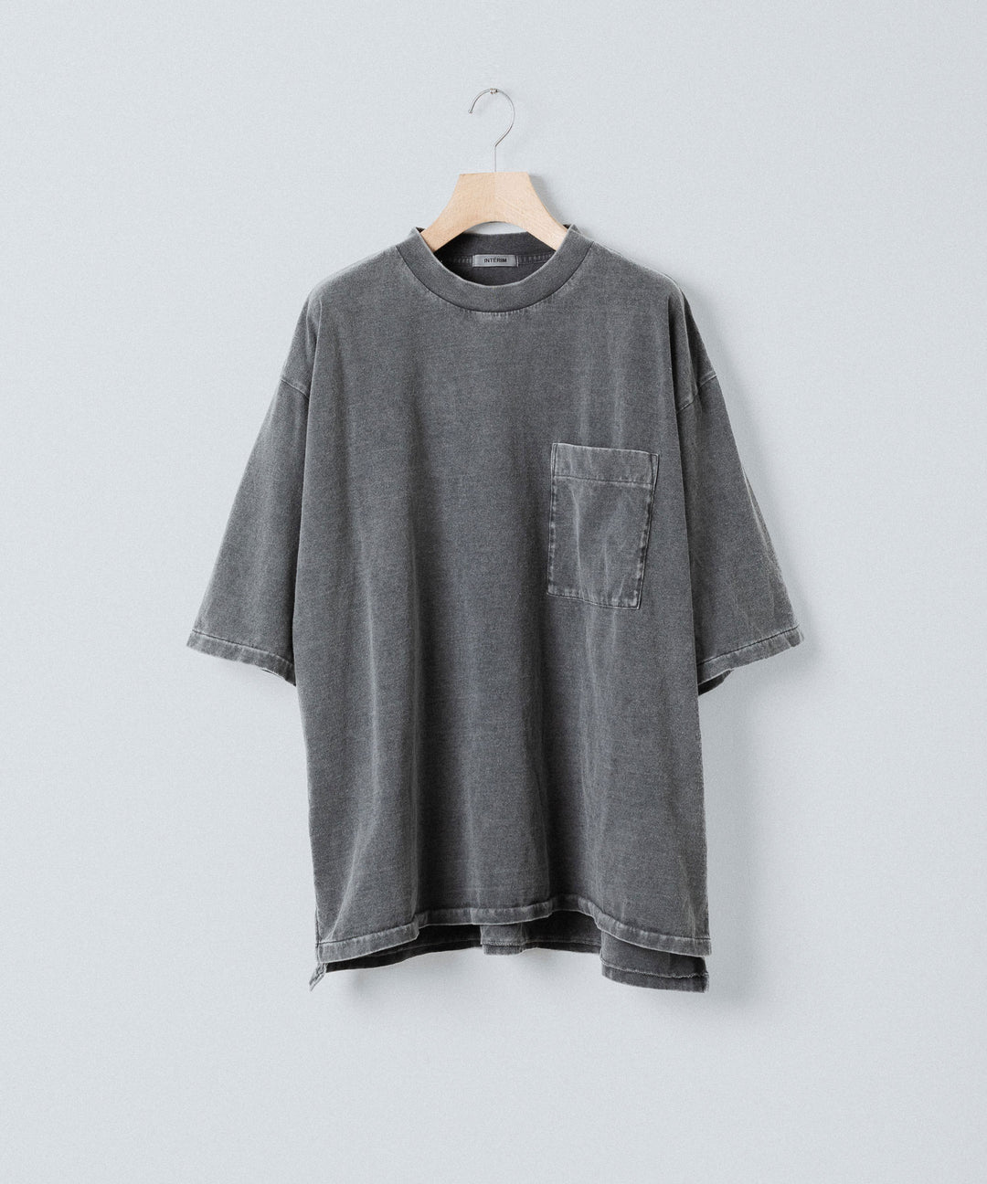 【INTÉRIM】HYPER BIG VINTAGE FADE BLACK POCKET T-SHIRT - LIGHT BLACK