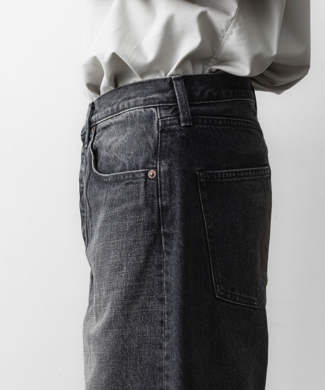 ssstein(シュタイン)のROUND DENIM PANTS - BLACKの公式通販サイトsession福岡セレクトショップ