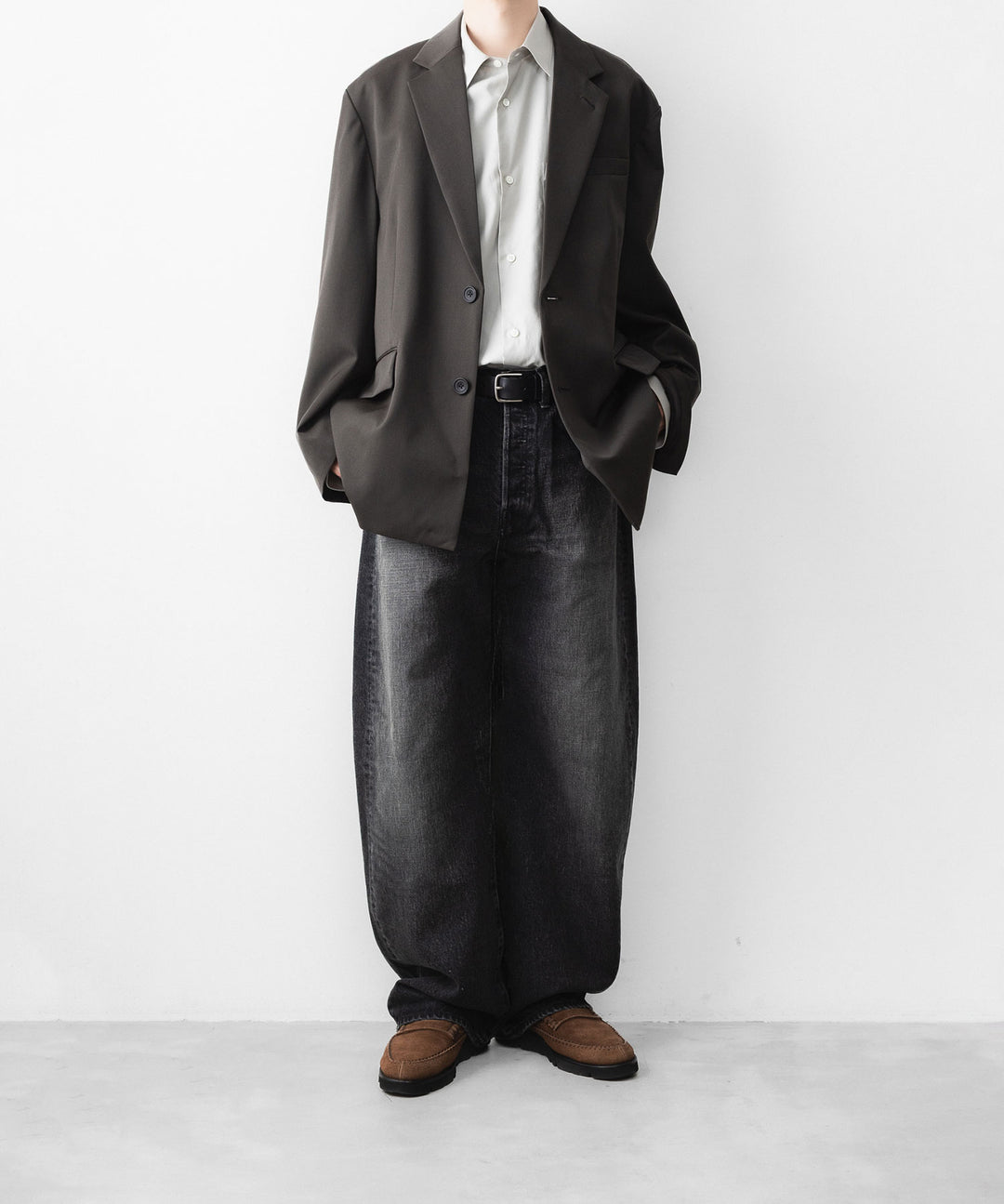 ssstein(シュタイン)のROUND DENIM PANTS - BLACKの公式通販サイトsession福岡セレクトショップ