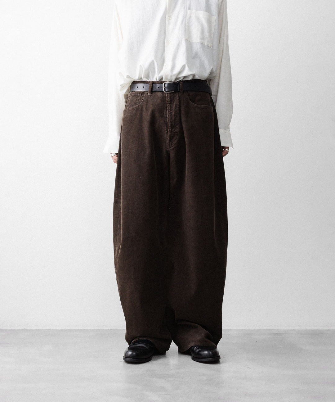 ssstein(シュタイン)のVINTAGE CORDUROY ROUND PANTS - BROWNの公式通販サイトsession福岡セレクトショップ