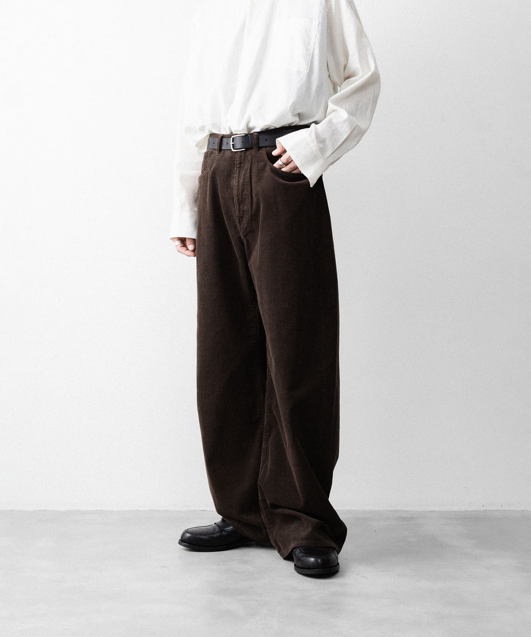 ssstein(シュタイン)のVINTAGE CORDUROY ROUND PANTS - BROWNの公式通販サイトsession福岡セレクトショップ