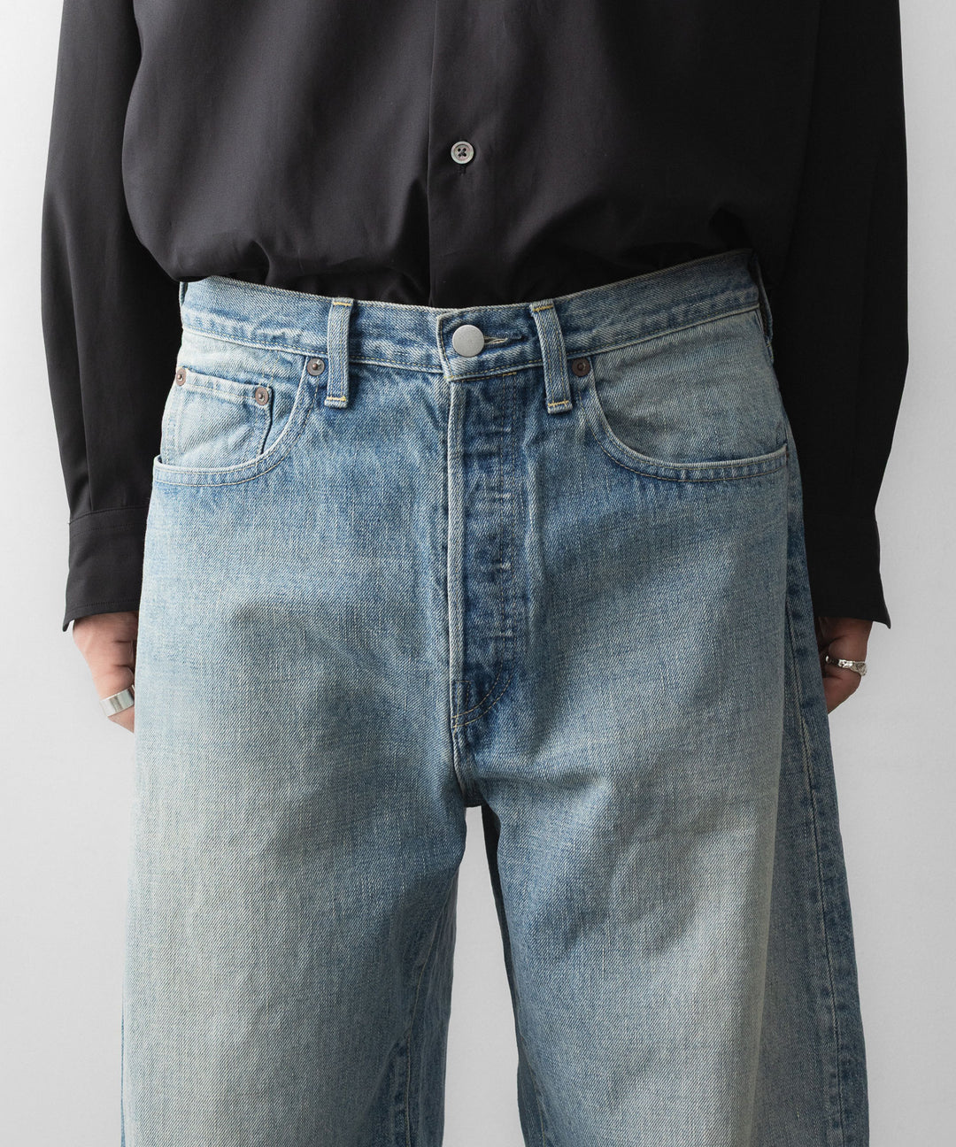 ssstein(シュタイン)のROUND DENIM PANTS - INDIGOの公式通販サイトsession福岡セレクトショップ