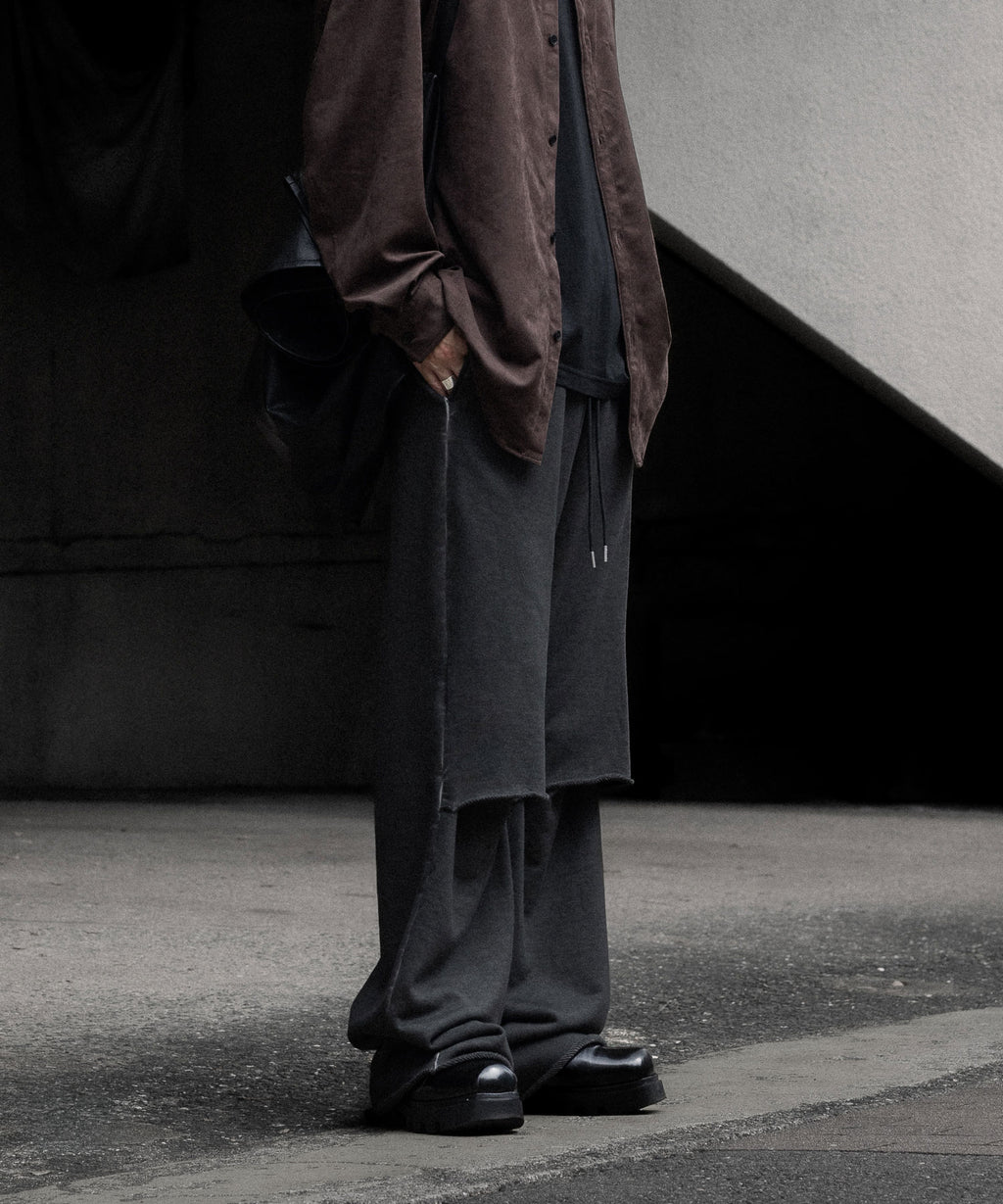 VEIN ヴェインのJUMBERCA TERRY COLD DYED CUT OFF BAGGY TROUSERS - GRAYの公式通販サイトsession福岡セレクトショップ