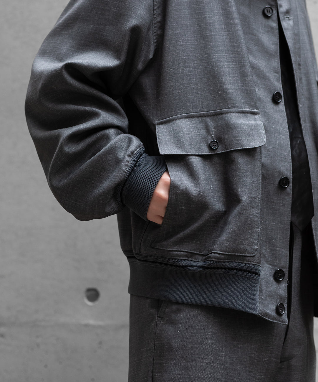 INTÉRIM(インテリム)のHYPER BIG VIRGIN WOOL SILK MOHAIR SUITING RIBBED JACKET - M.GRAY 公式通販サイトsession福岡セレクトショップ

