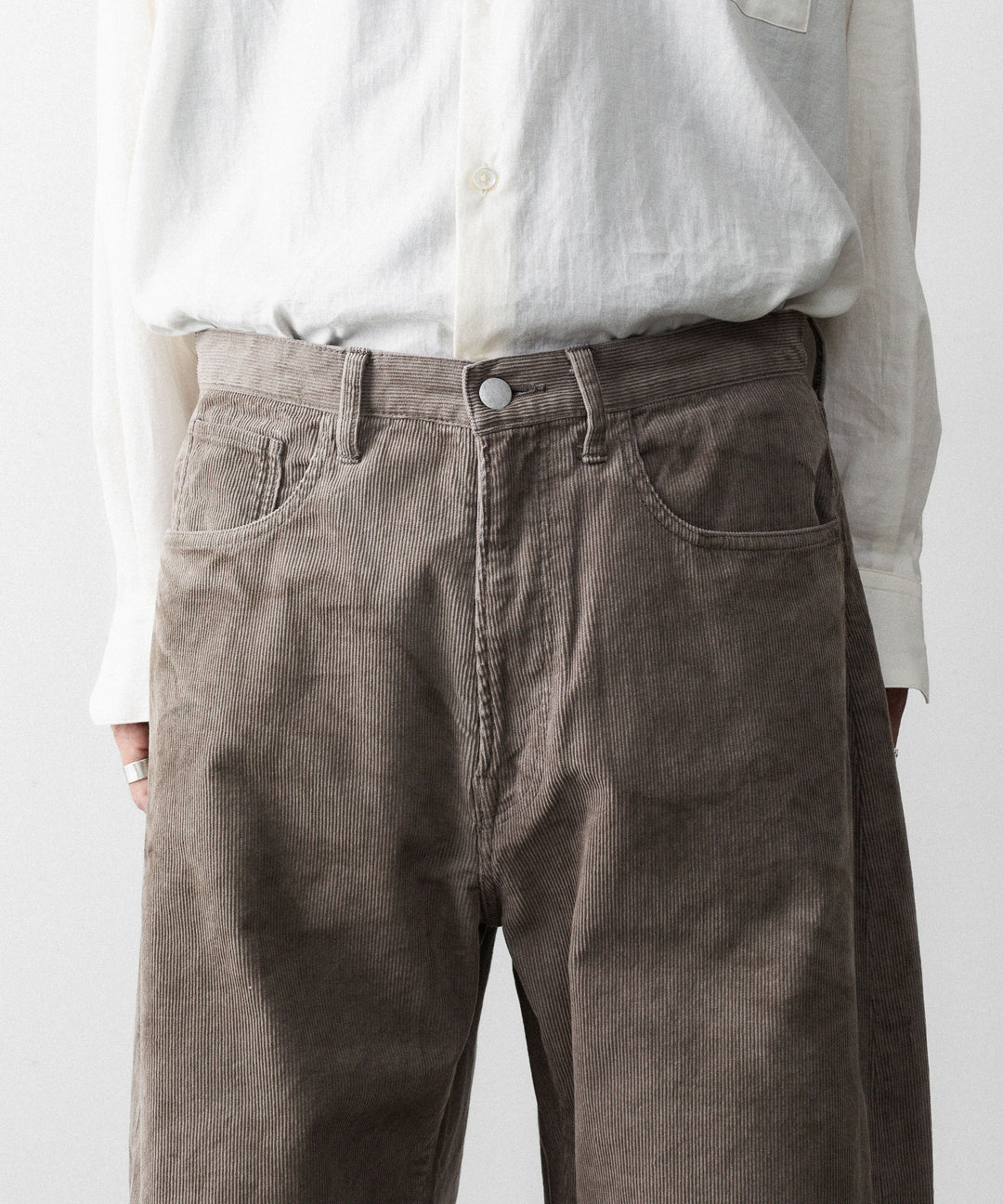 ssstein(シュタイン)のVINTAGE CORDUROY ROUND PANTS - TAUPEの公式通販サイトsession福岡セレクトショップ