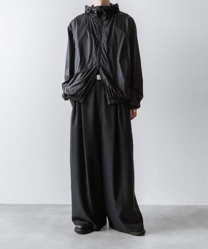 ssstein(シュタイン)のEXTRA LIGHT NYLON SHIRRED ZIP HOOD JACKET -BLACKの公式通販サイトsession福岡セレクトショップ