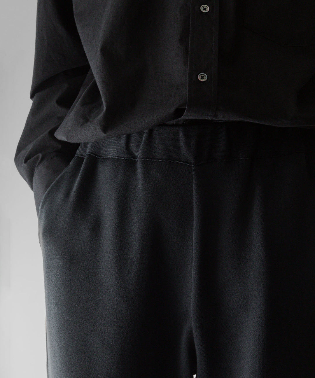 【stein】ssstein シュタインのCUPRO BICOLOR WIDE TRACK PANTSのCAMEL × CHARCOAL　 公式通販サイトsession福岡セレクトショップ