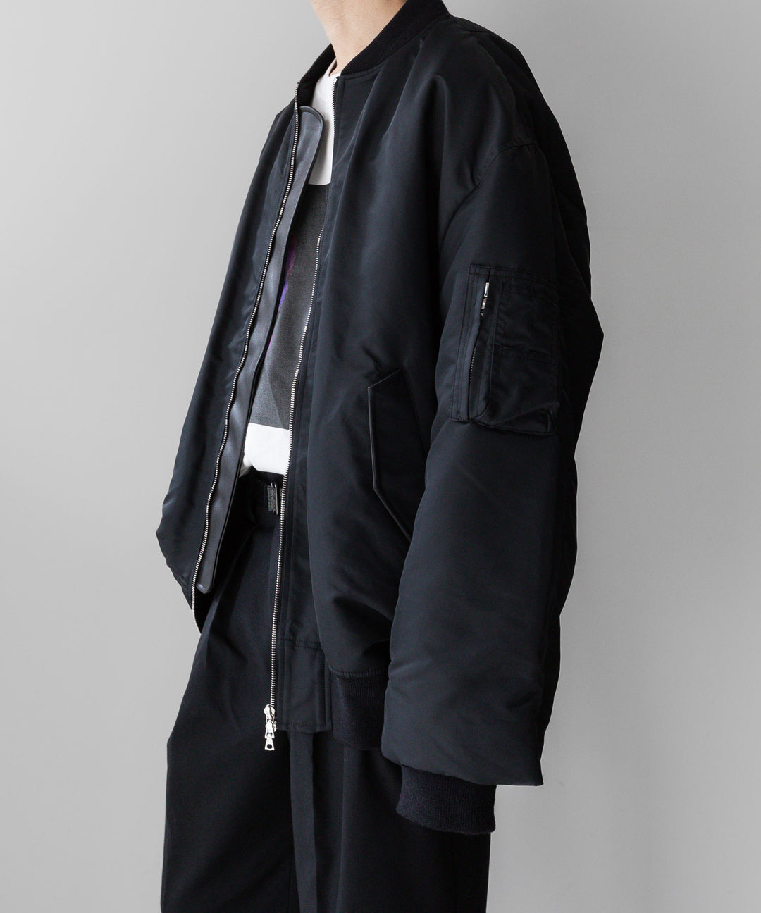 stein(シュタイン)の23AWコレクションOVERSIZED FLIGHT JACKETのBLACK