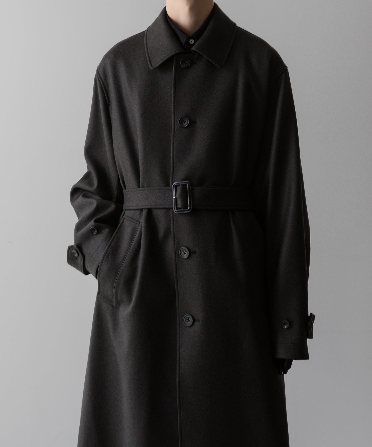 ssstein(シュタイン)の24AWコレクション OVERSIZED INVESTIGATED COAT - GREY KHAKI 公式通販サイトsession福岡セレクトショップ